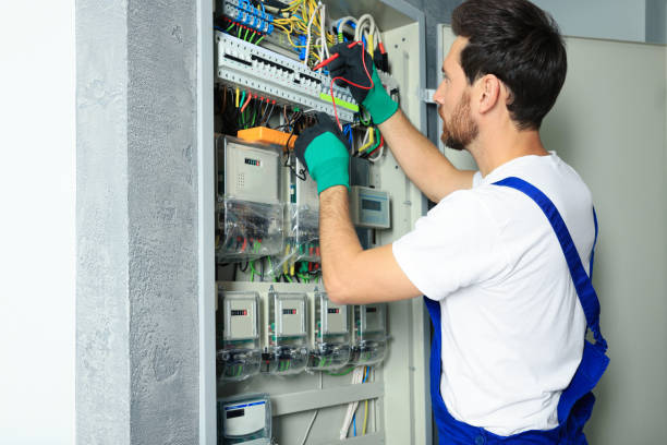  Cleveland, MS Electrician Pros